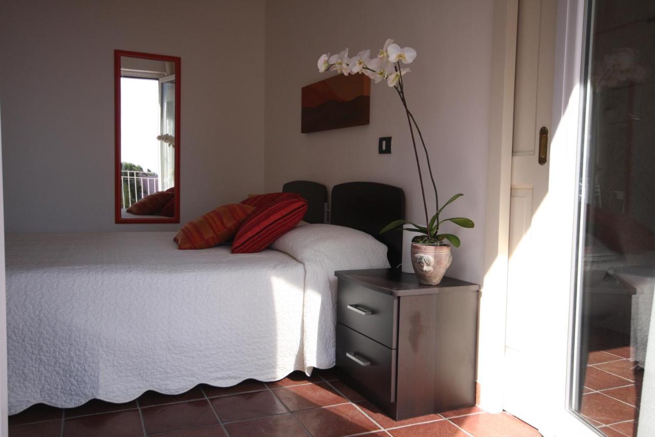 Porta Del Vento Bed & Breakfast Giardini Naxos Eksteriør bilde